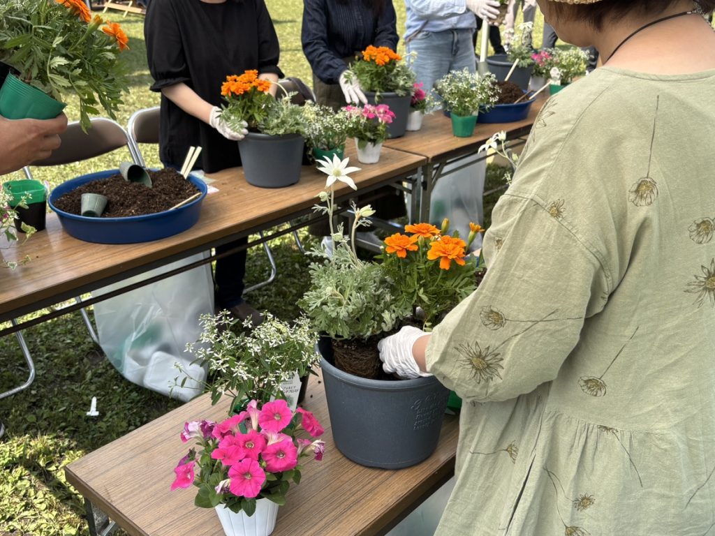 寄せ植え教室 イベント 淵野辺公園 ヒビヤカダンスタイル 花 公園 店長