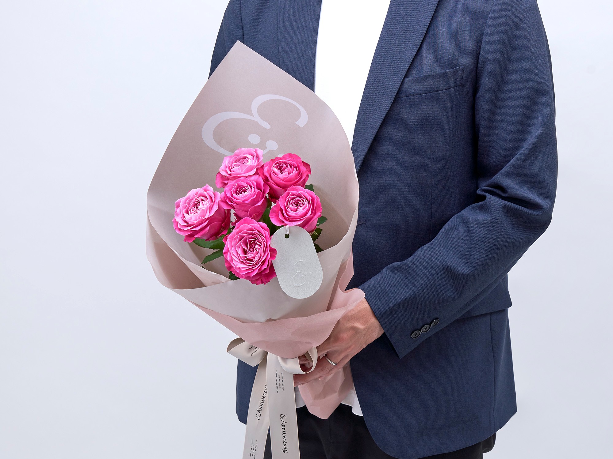 &Anniversary　バラの花束　バラ　ブーケ　記念日　バレンタイン　フラワーギフト　日比谷花壇