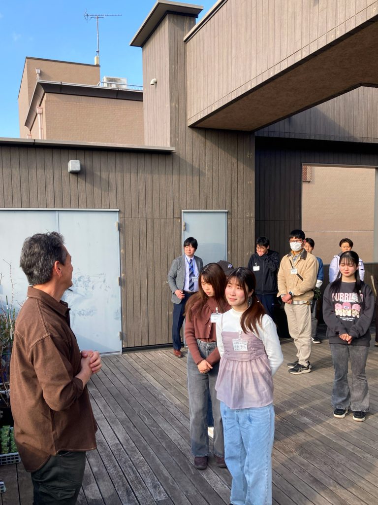 アグリス成城
AGRIS SEIJO
テラス
グループワーク